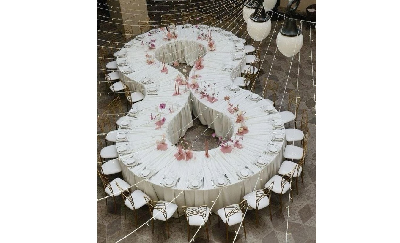 Стол змейка малая